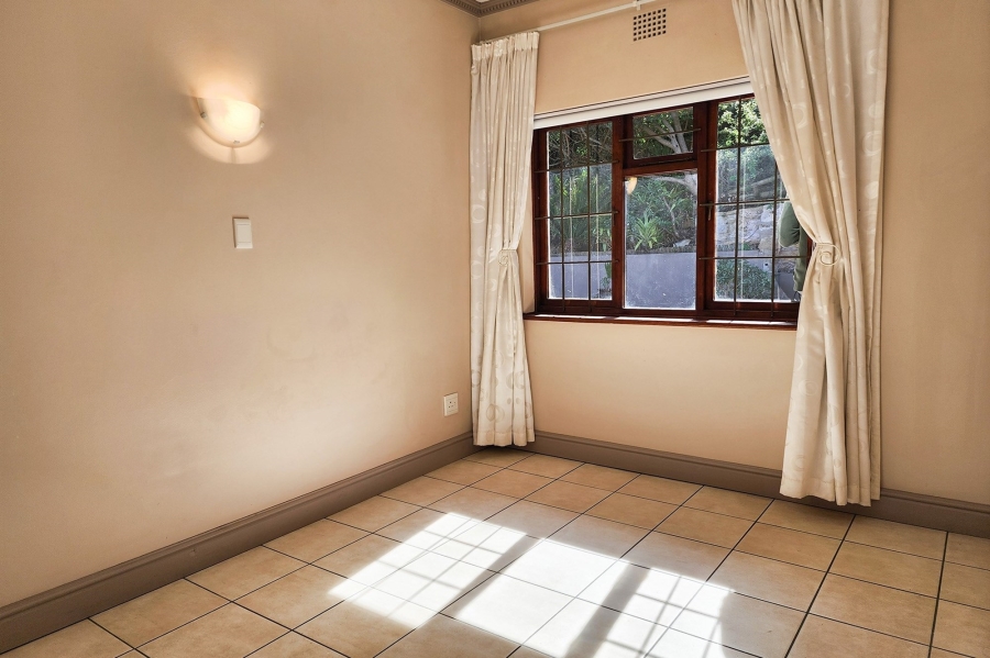 4 Bedroom Property for Sale in Westhill Western Cape
